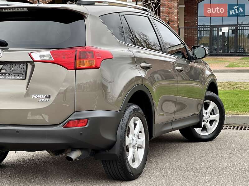 Позашляховик / Кросовер Toyota RAV4 2013 в Києві фото 28 Позашляховик / Кросовер Toyota RAV4 2013 в Києві