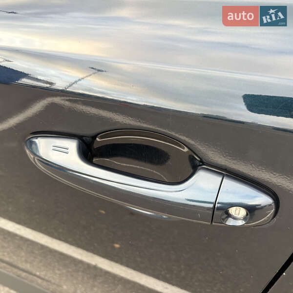 Внедорожник / Кроссовер Toyota RAV4 2017 в Киеве