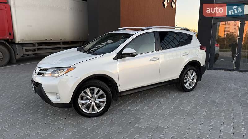 Позашляховик / Кросовер Toyota RAV4 2013 в Тернополі
