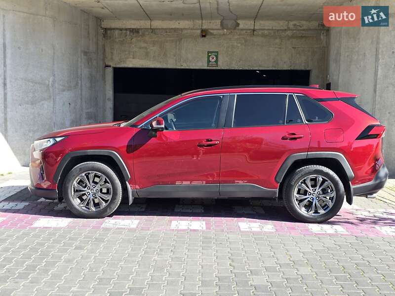 Внедорожник / Кроссовер Toyota RAV4 2022 в Львове фото 9 Внедорожник / Кроссовер Toyota RAV4 2022 в Львове