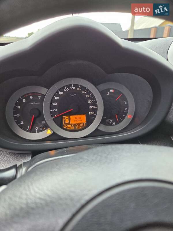 Внедорожник / Кроссовер Toyota RAV4 2006 в Николаеве фото 6 Внедорожник / Кроссовер Toyota RAV4 2006 в Николаеве