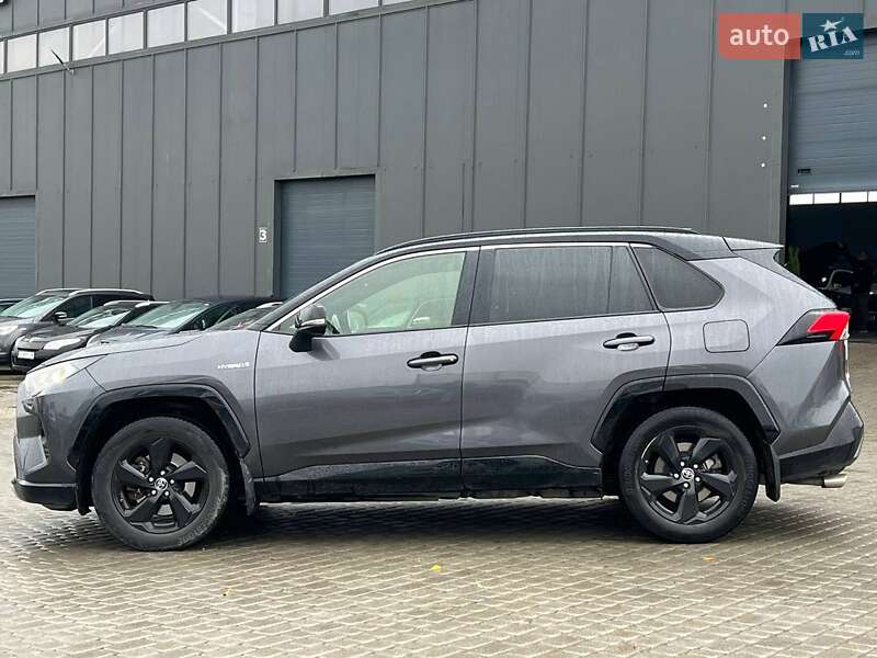 Внедорожник / Кроссовер Toyota RAV4 2019 в Львове фото 4 Внедорожник / Кроссовер Toyota RAV4 2019 в Львове