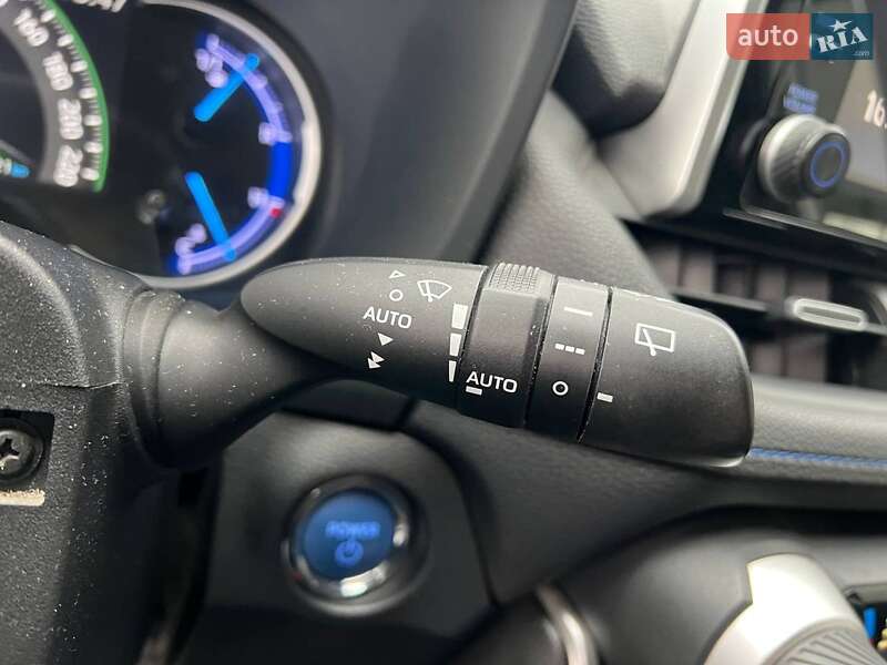Внедорожник / Кроссовер Toyota RAV4 2019 в Львове фото 26 Внедорожник / Кроссовер Toyota RAV4 2019 в Львове