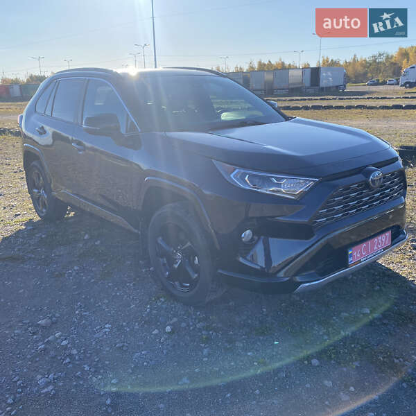 Внедорожник / Кроссовер Toyota RAV4 2020 в Львове фото 3 Внедорожник / Кроссовер Toyota RAV4 2020 в Львове