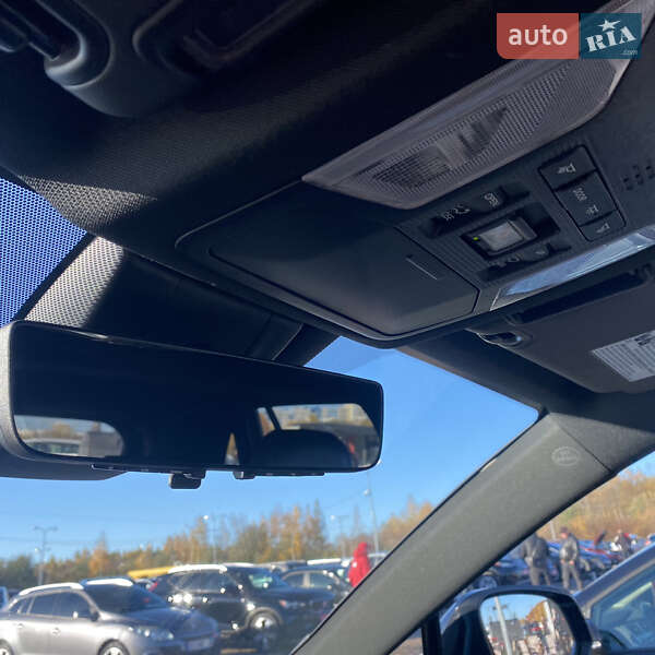 Внедорожник / Кроссовер Toyota RAV4 2020 в Львове фото 17 Внедорожник / Кроссовер Toyota RAV4 2020 в Львове