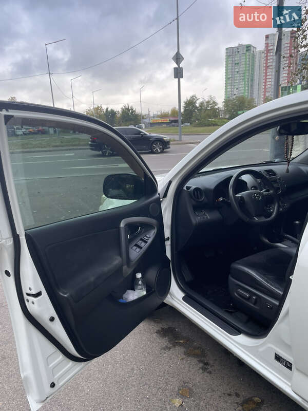 Внедорожник / Кроссовер Toyota RAV4 2011 в Киеве фото 19 Внедорожник / Кроссовер Toyota RAV4 2011 в Киеве