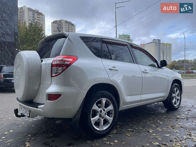 Toyota RAV4 2011 Toyota RAV4 2011