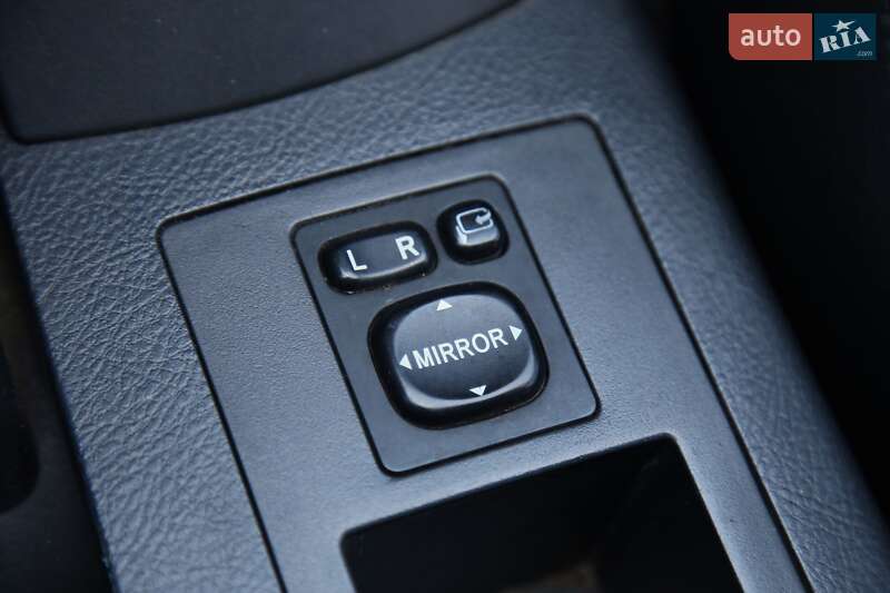 Внедорожник / Кроссовер Toyota RAV4 2006 в Харькове фото 20 Внедорожник / Кроссовер Toyota RAV4 2006 в Харькове