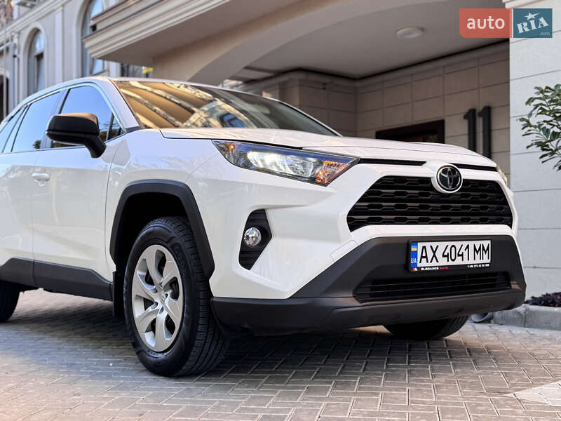 Внедорожник / Кроссовер Toyota RAV4 2022 в Одессе фото 6 Внедорожник / Кроссовер Toyota RAV4 2022 в Одессе