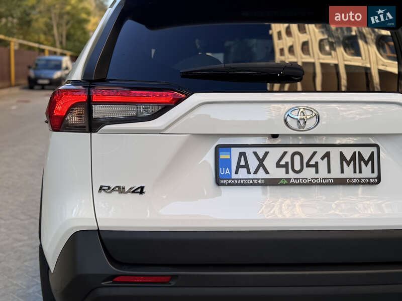 Внедорожник / Кроссовер Toyota RAV4 2022 в Одессе фото 33 Внедорожник / Кроссовер Toyota RAV4 2022 в Одессе