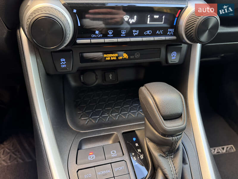 Внедорожник / Кроссовер Toyota RAV4 2022 в Одессе фото 54 Внедорожник / Кроссовер Toyota RAV4 2022 в Одессе