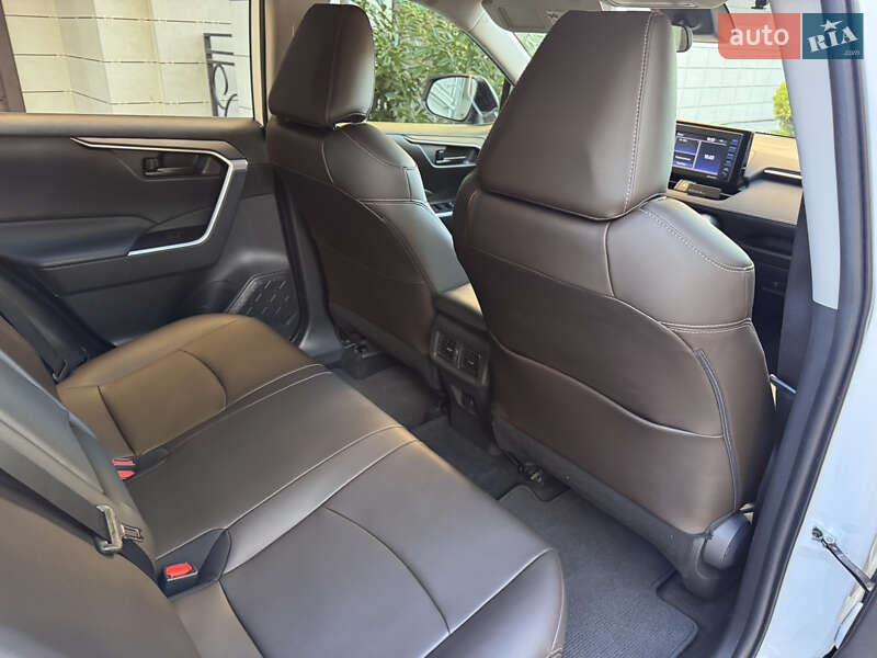 Внедорожник / Кроссовер Toyota RAV4 2022 в Одессе фото 57 Внедорожник / Кроссовер Toyota RAV4 2022 в Одессе