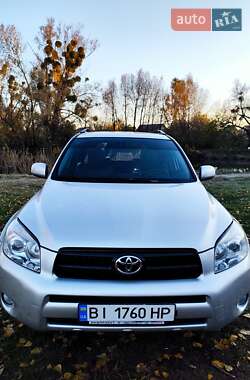 Внедорожник / Кроссовер Toyota RAV4 2006 в Броварах
