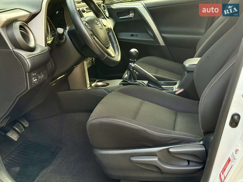 Внедорожник / Кроссовер Toyota RAV4 2014 в Самборе фото 17 Внедорожник / Кроссовер Toyota RAV4 2014 в Самборе