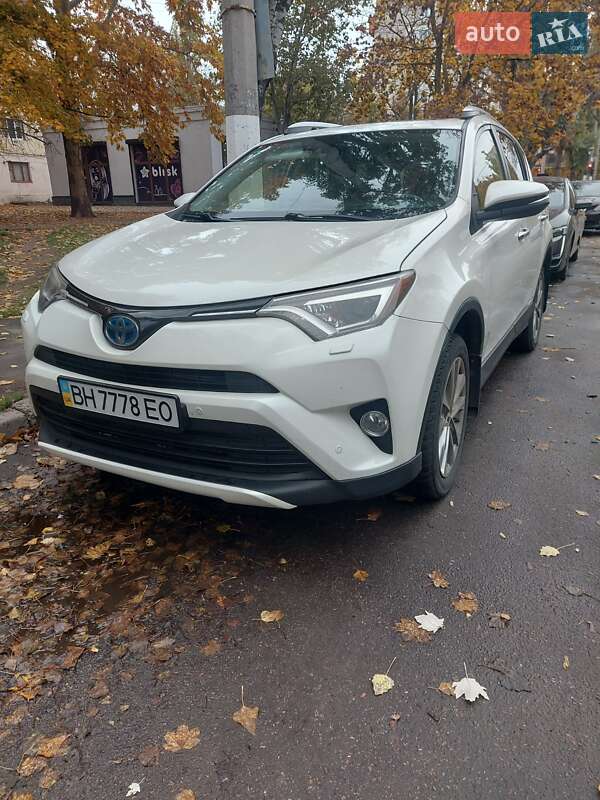 Toyota RAV4 2016