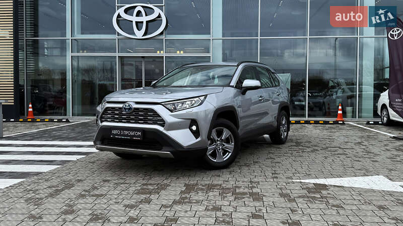 Toyota RAV4 2024