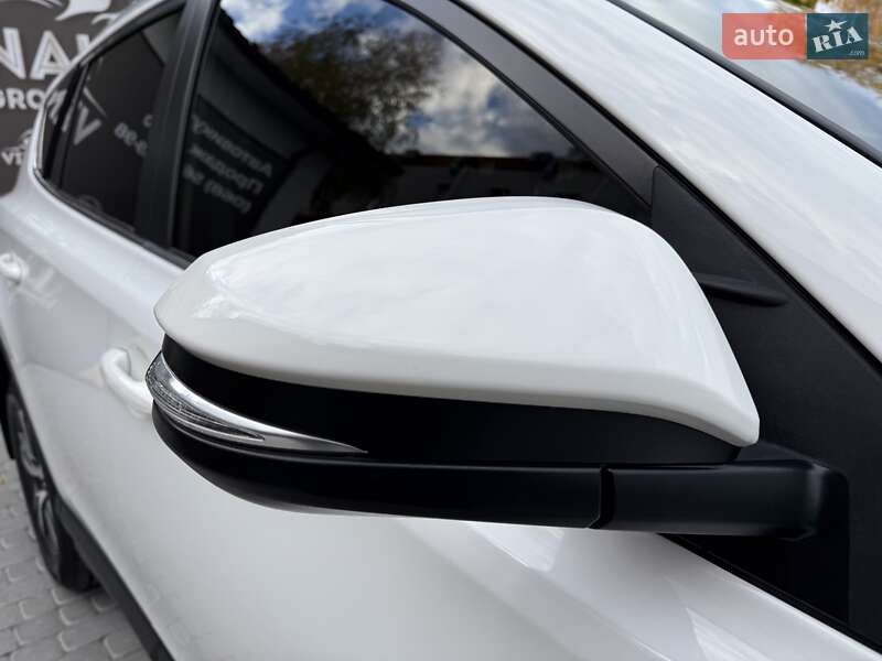 Внедорожник / Кроссовер Toyota RAV4 2017 в Виннице фото 34 Внедорожник / Кроссовер Toyota RAV4 2017 в Виннице