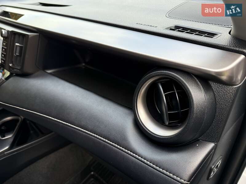 Внедорожник / Кроссовер Toyota RAV4 2017 в Виннице фото 61 Внедорожник / Кроссовер Toyota RAV4 2017 в Виннице