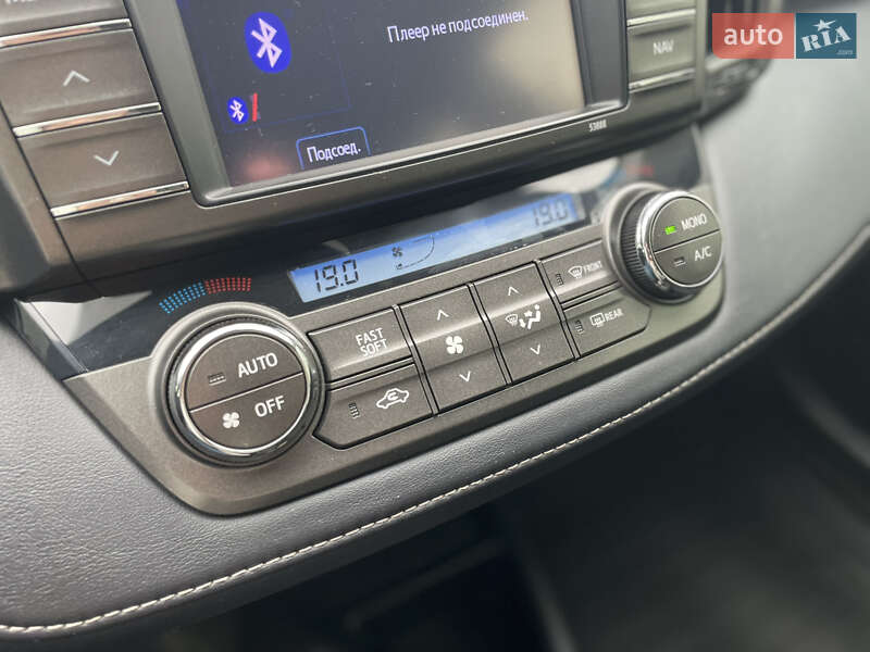 Внедорожник / Кроссовер Toyota RAV4 2012 в Львове