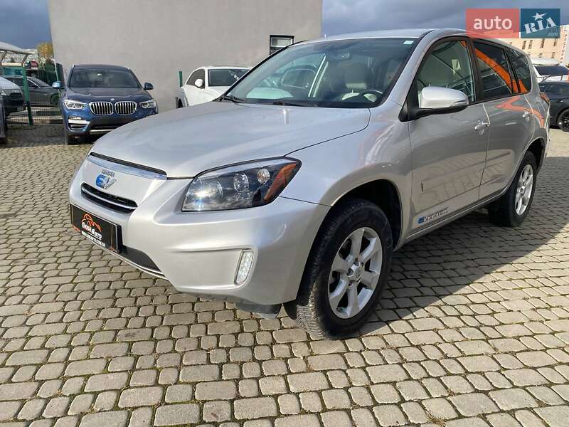 Внедорожник / Кроссовер Toyota RAV4 2012 в Львове