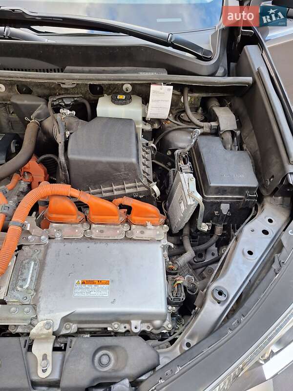 Внедорожник / Кроссовер Toyota RAV4 2018 в Киеве