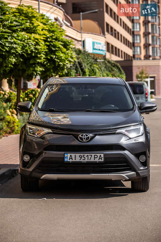 Внедорожник / Кроссовер Toyota RAV4 2017 в Киеве фото 25 Внедорожник / Кроссовер Toyota RAV4 2017 в Киеве