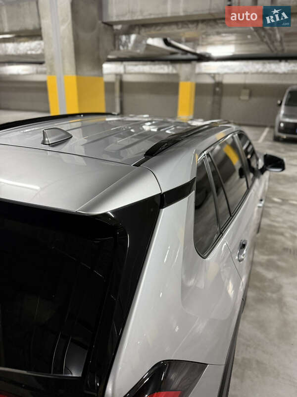 Внедорожник / Кроссовер Toyota RAV4 2023 в Днепре фото 18 Внедорожник / Кроссовер Toyota RAV4 2023 в Днепре
