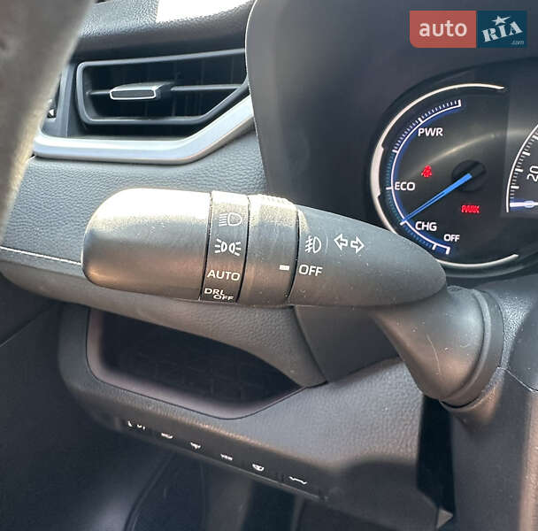 Внедорожник / Кроссовер Toyota RAV4 2021 в Днепре фото 48 Внедорожник / Кроссовер Toyota RAV4 2021 в Днепре
