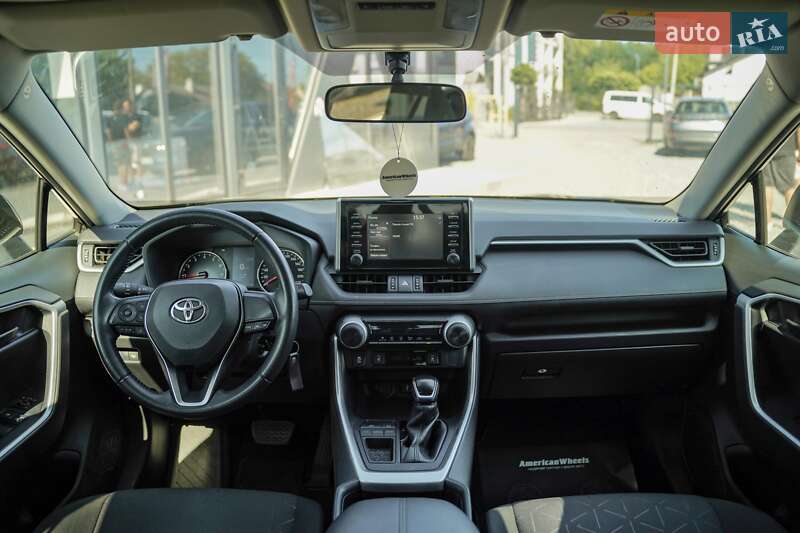 Позашляховик / Кросовер Toyota RAV4 2020 в Чернівцях фото 19 Позашляховик / Кросовер Toyota RAV4 2020 в Чернівцях