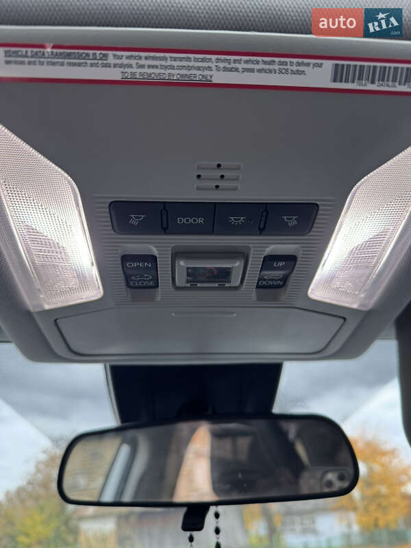 Позашляховик / Кросовер Toyota RAV4 2024 в Надвірній