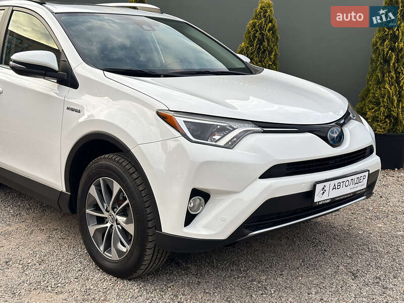 Позашляховик / Кросовер Toyota RAV4 2016 в Одесі фото 4 Позашляховик / Кросовер Toyota RAV4 2016 в Одесі