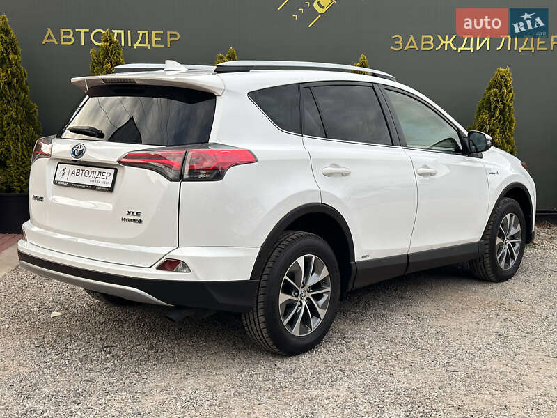 Позашляховик / Кросовер Toyota RAV4 2016 в Одесі фото 18 Позашляховик / Кросовер Toyota RAV4 2016 в Одесі
