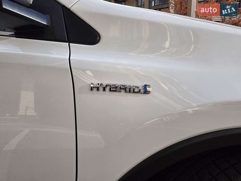 Внедорожник / Кроссовер Toyota RAV4 2017 в Киеве фото 11 Внедорожник / Кроссовер Toyota RAV4 2017 в Киеве