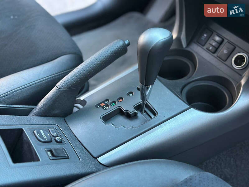 Внедорожник / Кроссовер Toyota RAV4 2011 в Днепре фото 36 Внедорожник / Кроссовер Toyota RAV4 2011 в Днепре