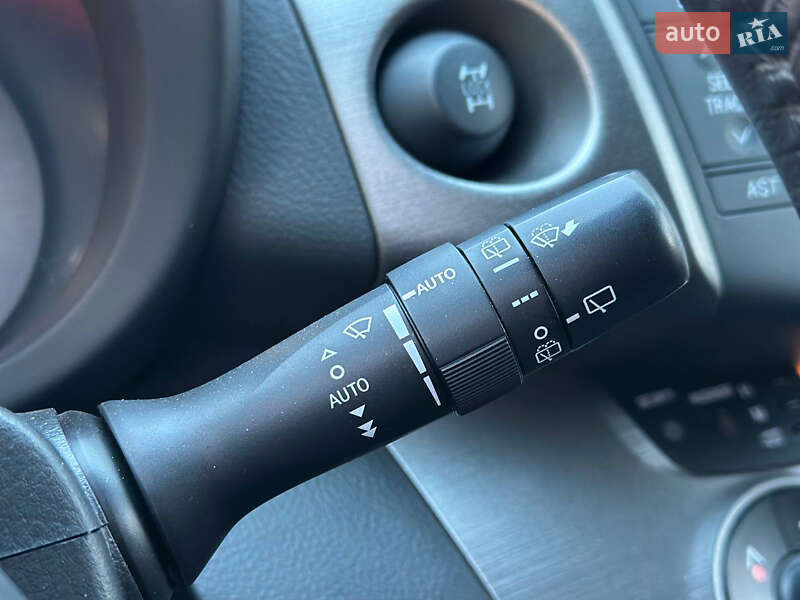 Внедорожник / Кроссовер Toyota RAV4 2011 в Днепре фото 40 Внедорожник / Кроссовер Toyota RAV4 2011 в Днепре