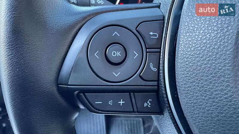 Внедорожник / Кроссовер Toyota RAV4 2019 в Ивано-Франковске