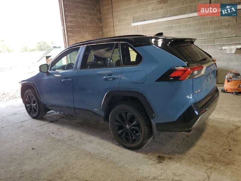 Позашляховик / Кросовер Toyota RAV4 2022 в Києві