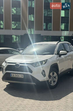 Позашляховик / Кросовер Toyota RAV4 2018 в Києві