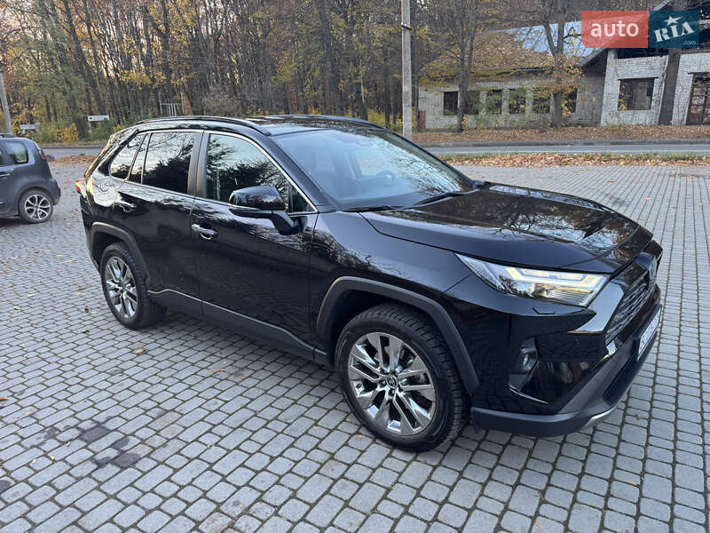 Внедорожник / Кроссовер Toyota RAV4 2023 в Львове фото 3 Внедорожник / Кроссовер Toyota RAV4 2023 в Львове