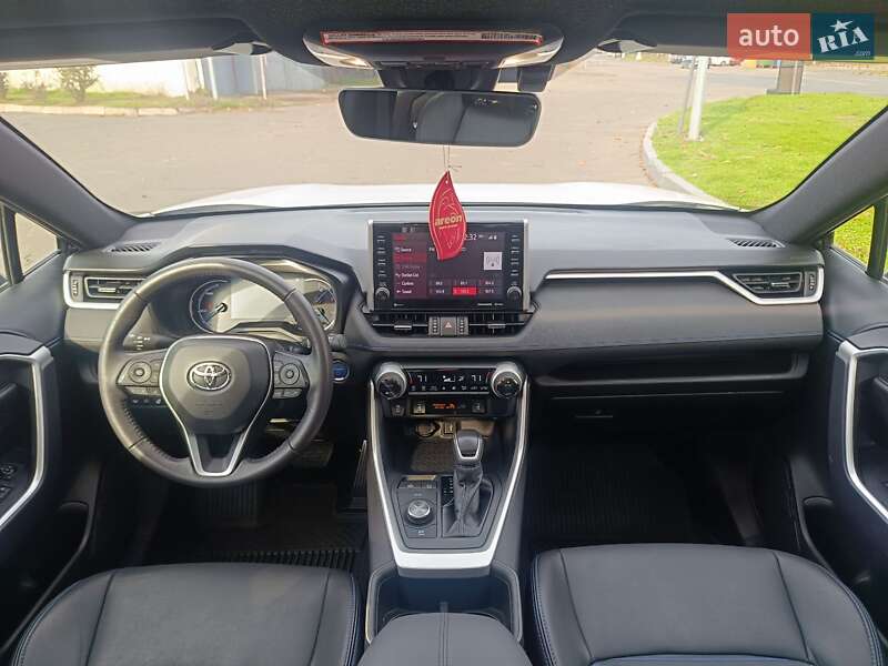 Внедорожник / Кроссовер Toyota RAV4 2022 в Одессе фото 25 Внедорожник / Кроссовер Toyota RAV4 2022 в Одессе