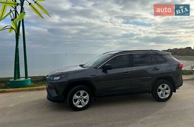 Внедорожник / Кроссовер Toyota RAV4 2021 в Одессе
