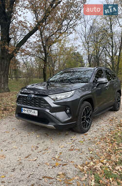 Внедорожник / Кроссовер Toyota RAV4 2023 в Кропивницком