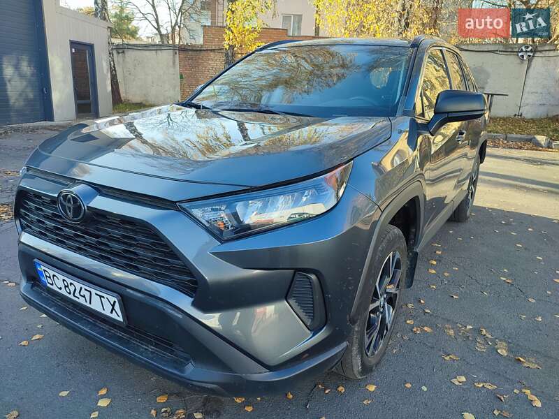 Внедорожник / Кроссовер Toyota RAV4 2020 в Ровно фото 46 Внедорожник / Кроссовер Toyota RAV4 2020 в Ровно