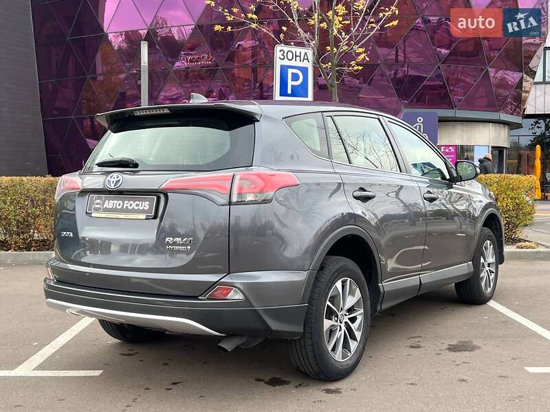 Внедорожник / Кроссовер Toyota RAV4 2016 в Киеве фото 8 Внедорожник / Кроссовер Toyota RAV4 2016 в Киеве
