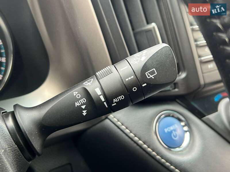 Внедорожник / Кроссовер Toyota RAV4 2016 в Киеве фото 21 Внедорожник / Кроссовер Toyota RAV4 2016 в Киеве