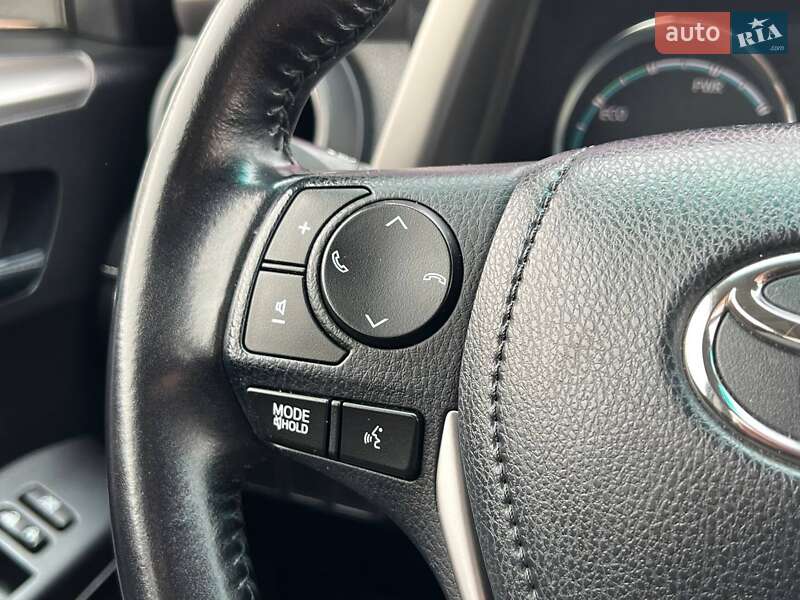 Внедорожник / Кроссовер Toyota RAV4 2016 в Киеве фото 18 Внедорожник / Кроссовер Toyota RAV4 2016 в Киеве