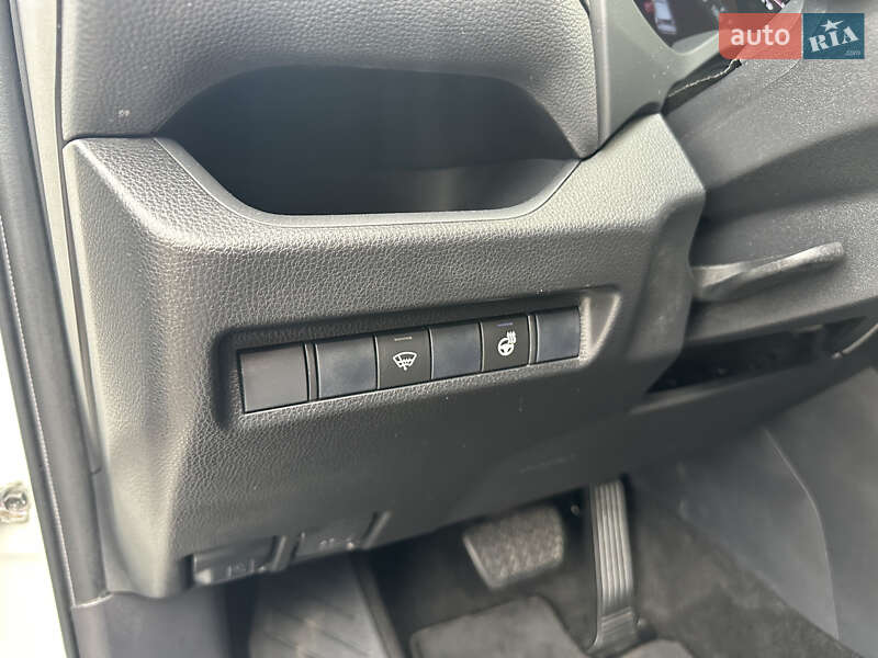 Внедорожник / Кроссовер Toyota RAV4 2019 в Черкассах фото 17 Внедорожник / Кроссовер Toyota RAV4 2019 в Черкассах