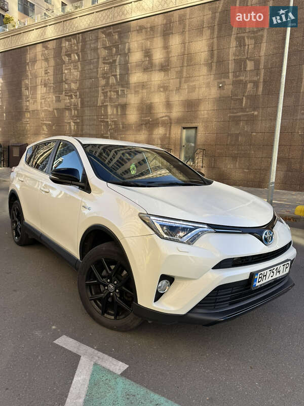 Toyota RAV4 2018