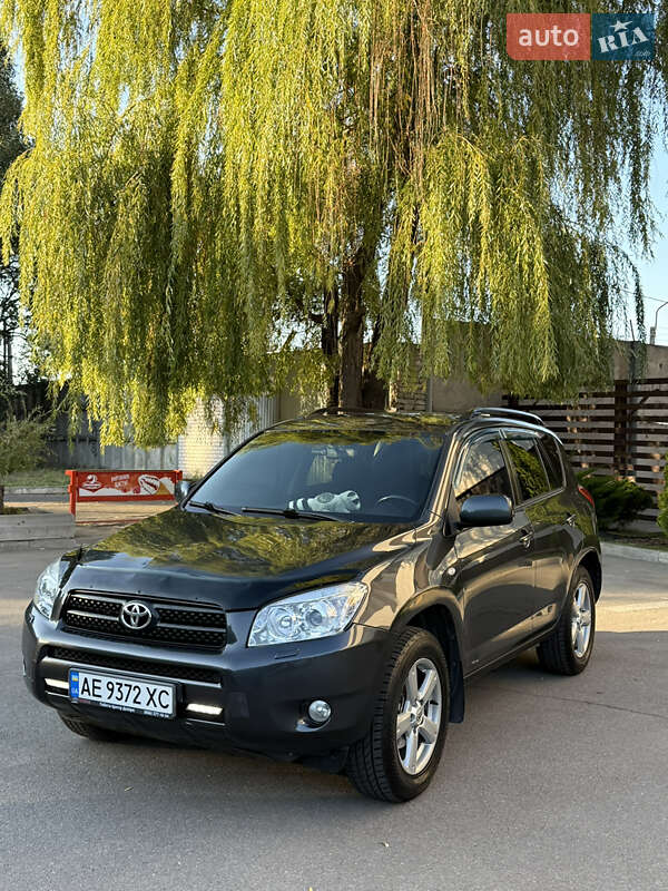 Внедорожник / Кроссовер Toyota RAV4 2006 в Днепре фото 2 Внедорожник / Кроссовер Toyota RAV4 2006 в Днепре