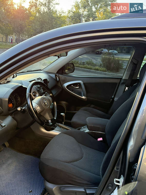Внедорожник / Кроссовер Toyota RAV4 2006 в Днепре фото 15 Внедорожник / Кроссовер Toyota RAV4 2006 в Днепре